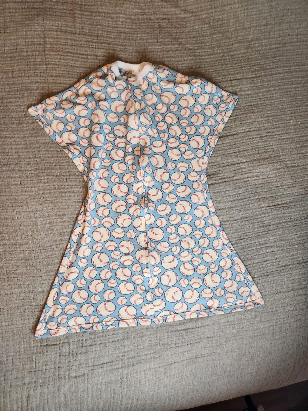 Sleeping Baby Baby Sleep Sack with Baseball Print Blue and WhiteSize 3-6 mos XS